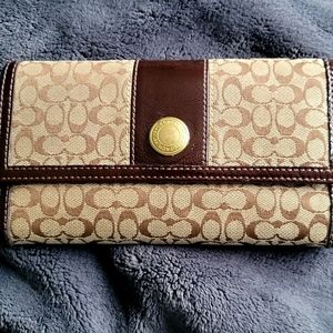 COACH Checkbook Wallet